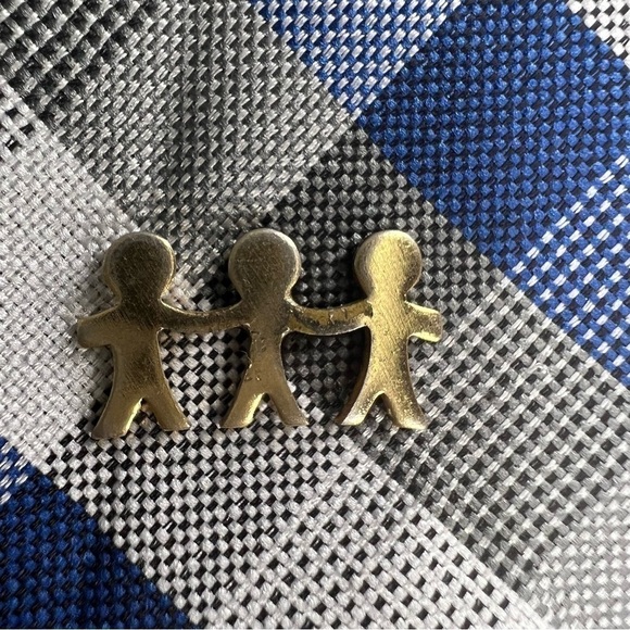 Other - Vintage gold tone children tie tack or lapel pin